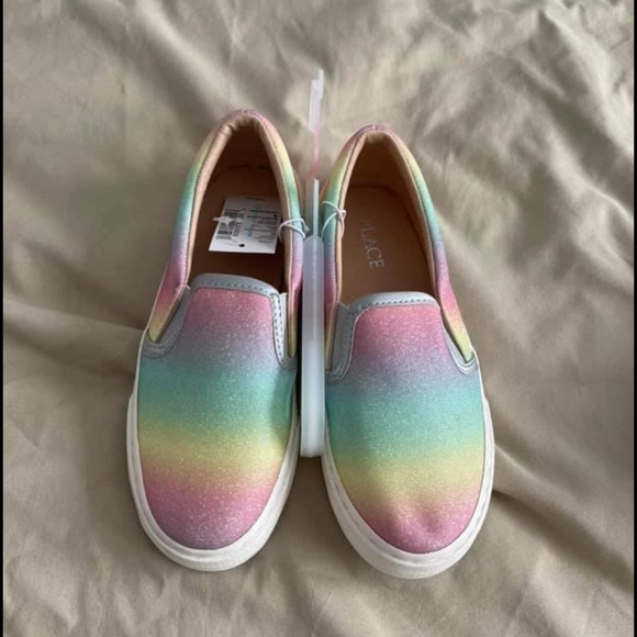 New - Picture 2 of 3